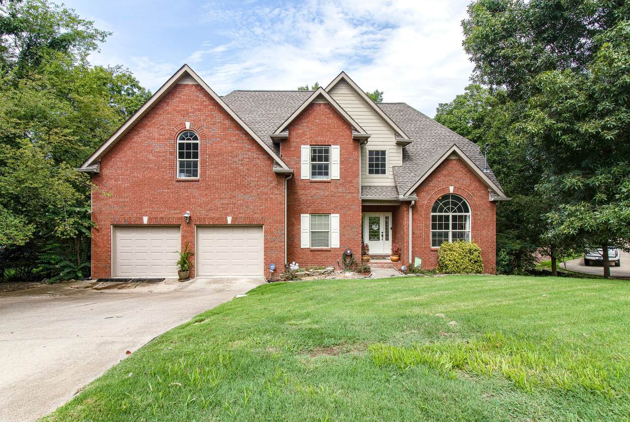 613 Excalibur Ct - Photo 1