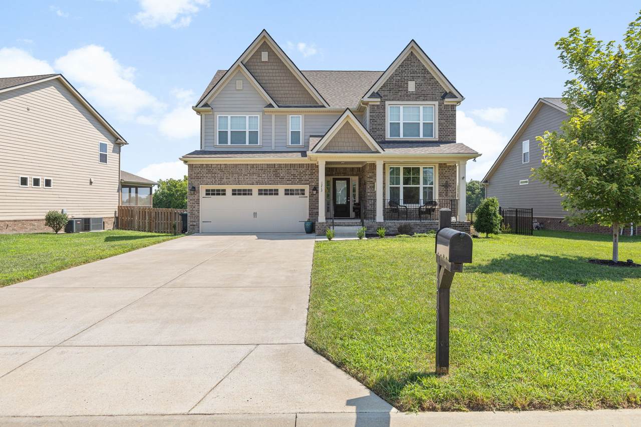 1213 Cotillion Dr - Photo 1