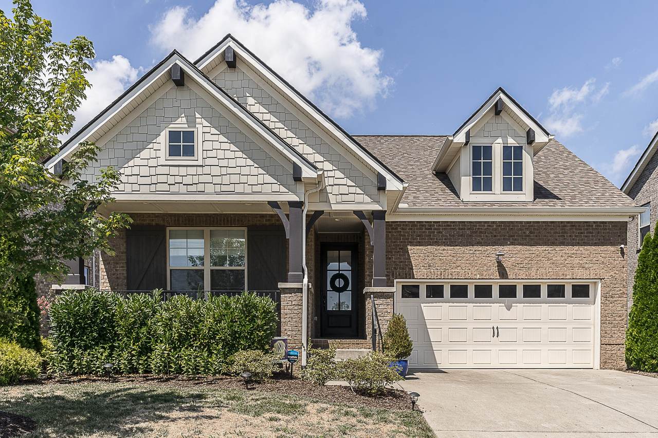 326 Old Stone Rd - Photo 1