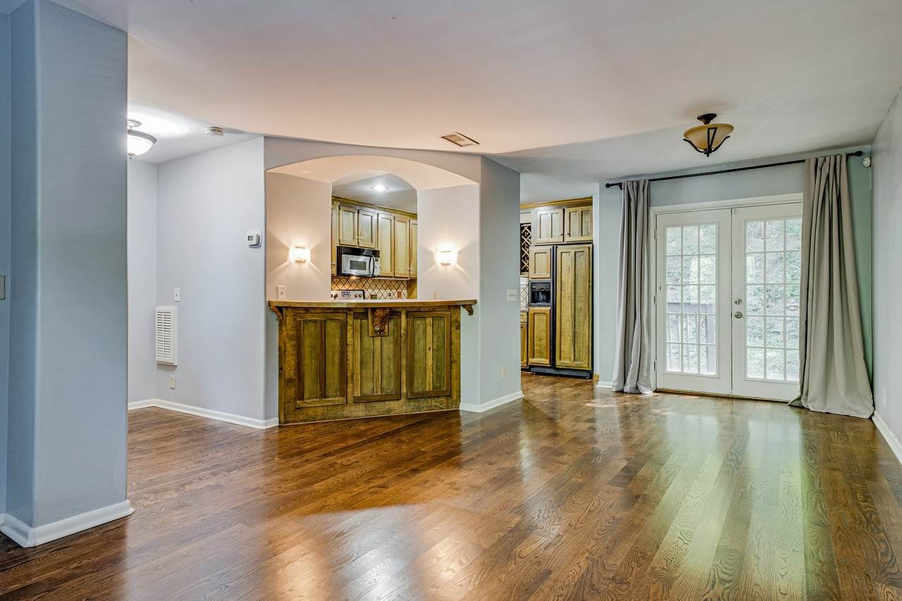 254 Summit Ridge Dr - Photo 1