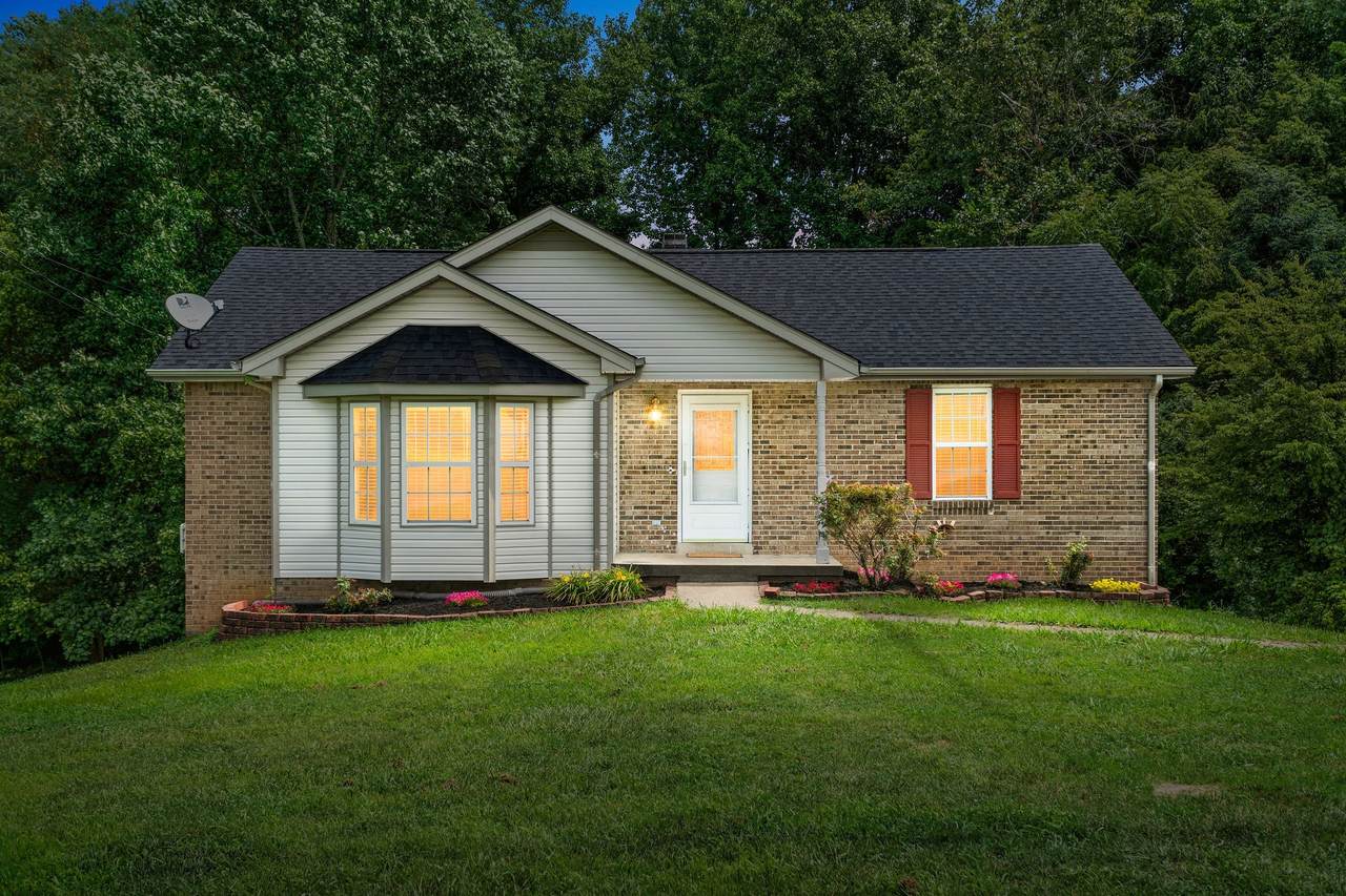 576 Somerset Lane - Photo 1