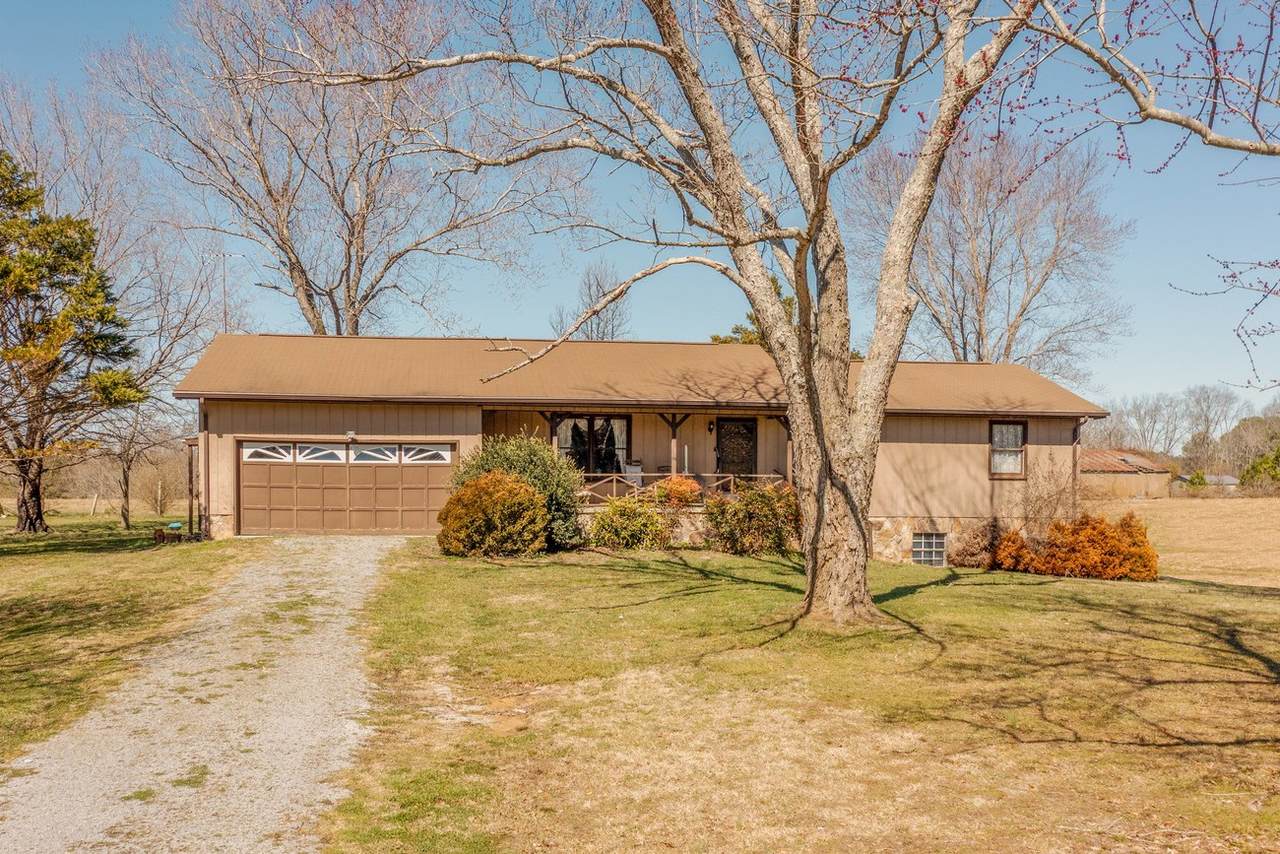 840 Humbard Rd - Photo 1