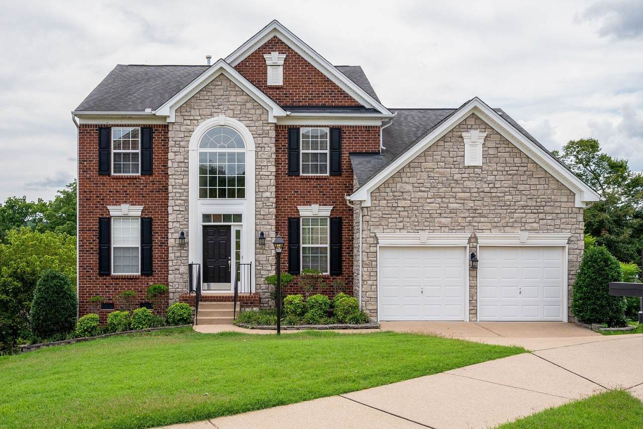 3621 Fairmeadows Ct - Photo 1