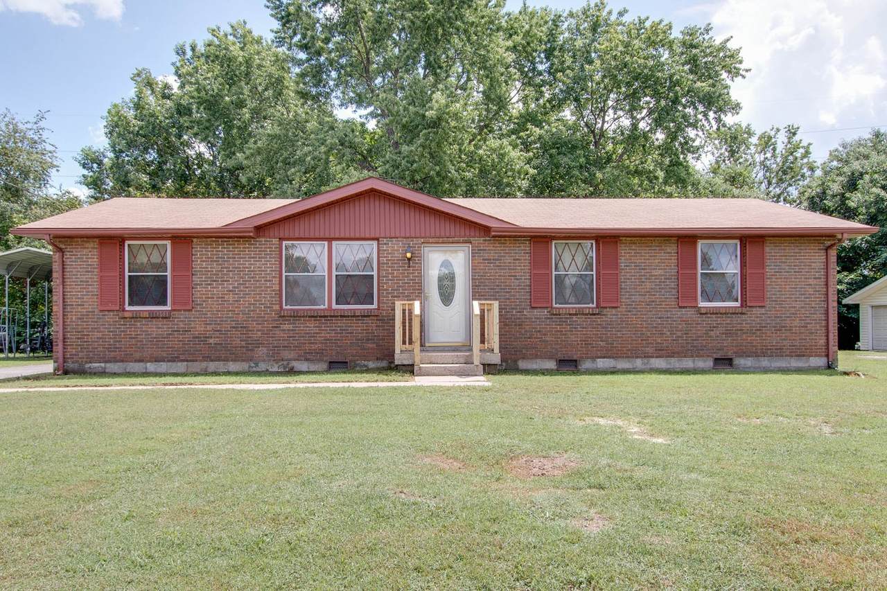 235 Southburn Dr - Photo 1