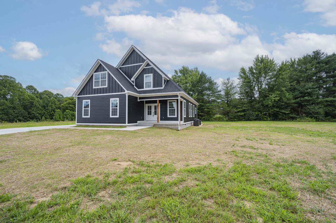 116 Lakewood Cir - Photo 1