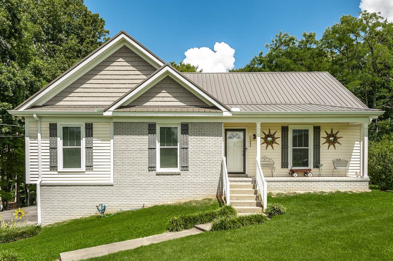 6244 Kenwood Dr - Photo 1