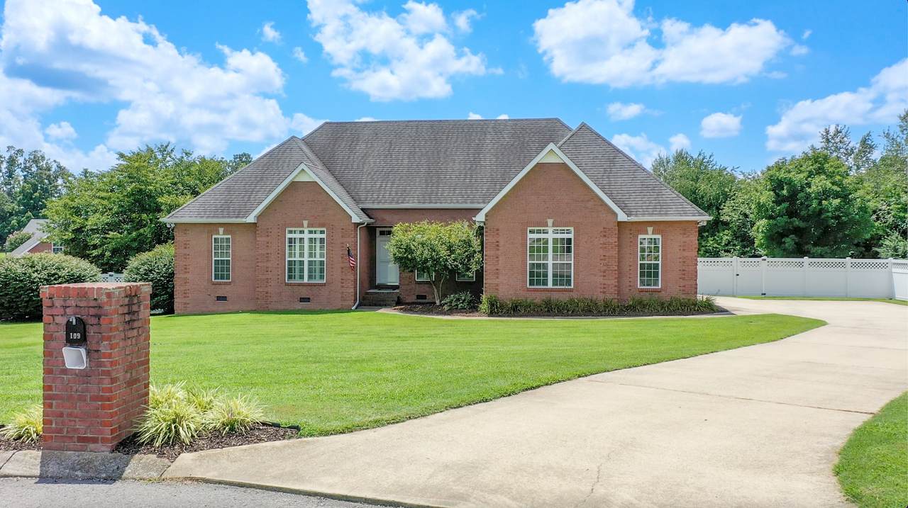 109 Hunters Ct - Photo 1