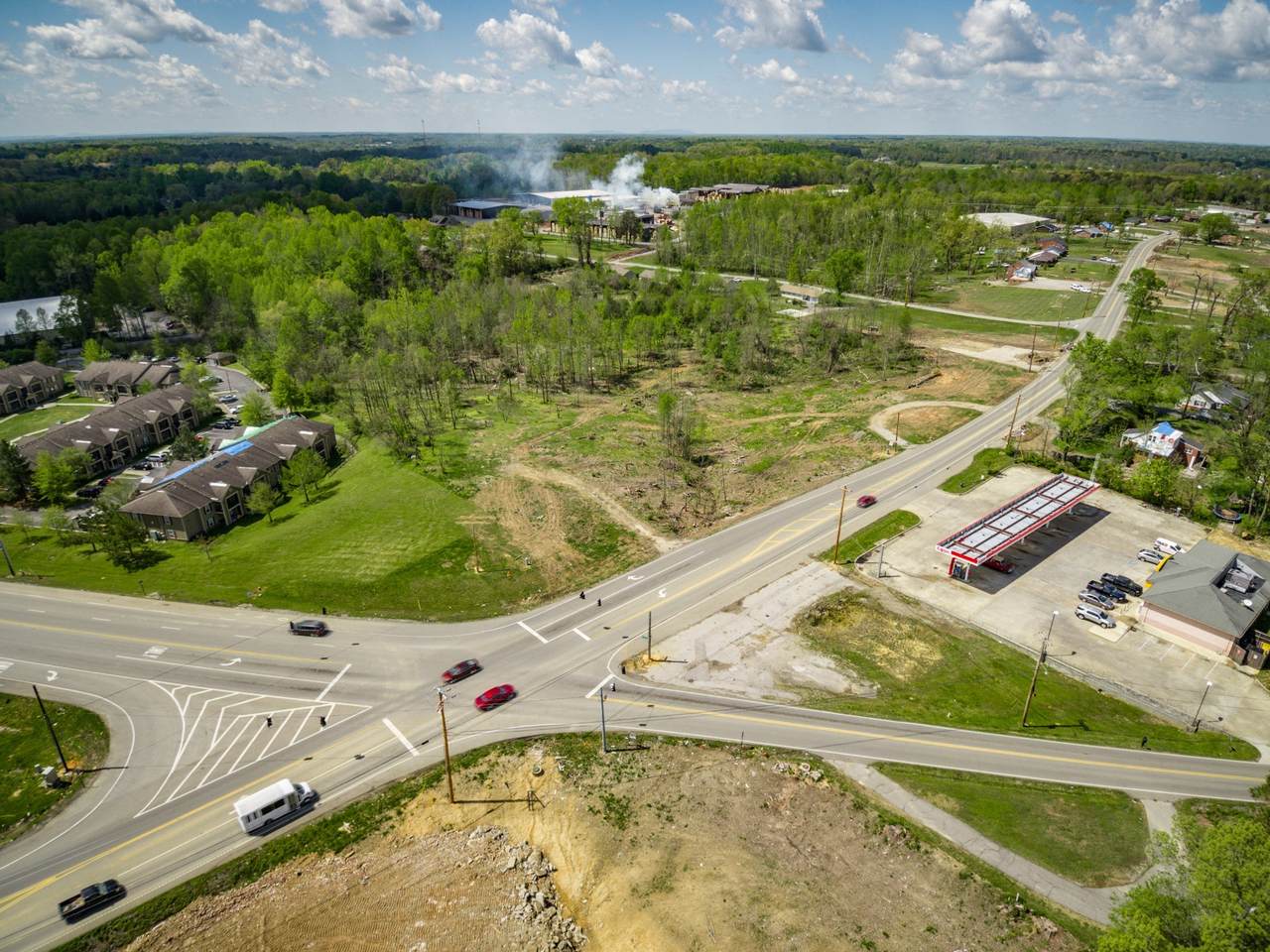 1552 W Broad St - Photo 1