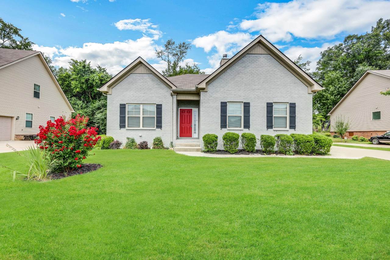 7521 Nathaniel Woods Blvd - Photo 1