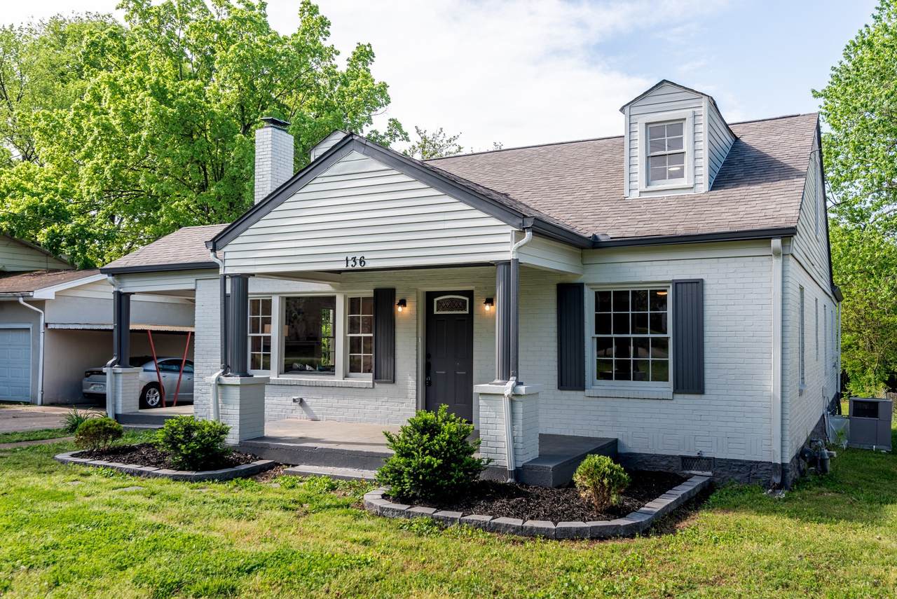 136 Gordon Ter - Photo 1