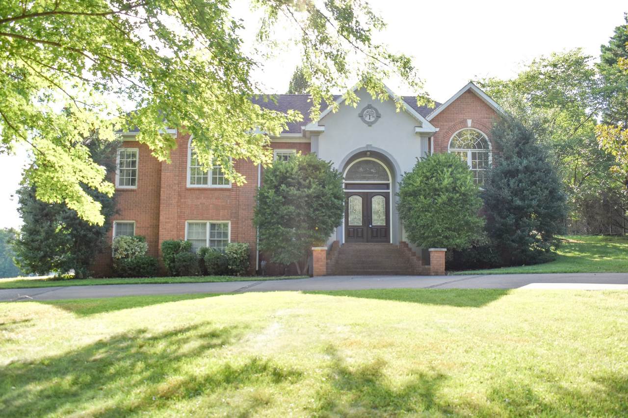 513 Treemont Trl - Photo 1