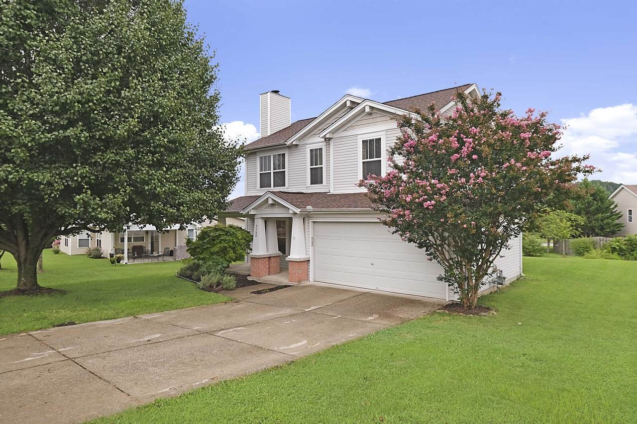 7168 Commonwealth Cir - Photo 1