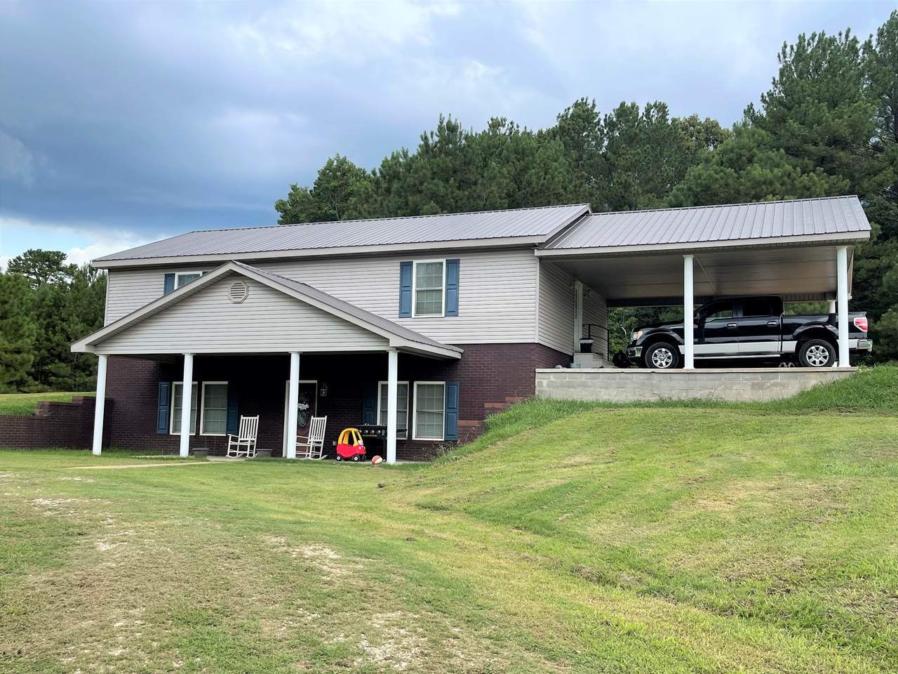 40 Maple Wood Dr - Photo 1