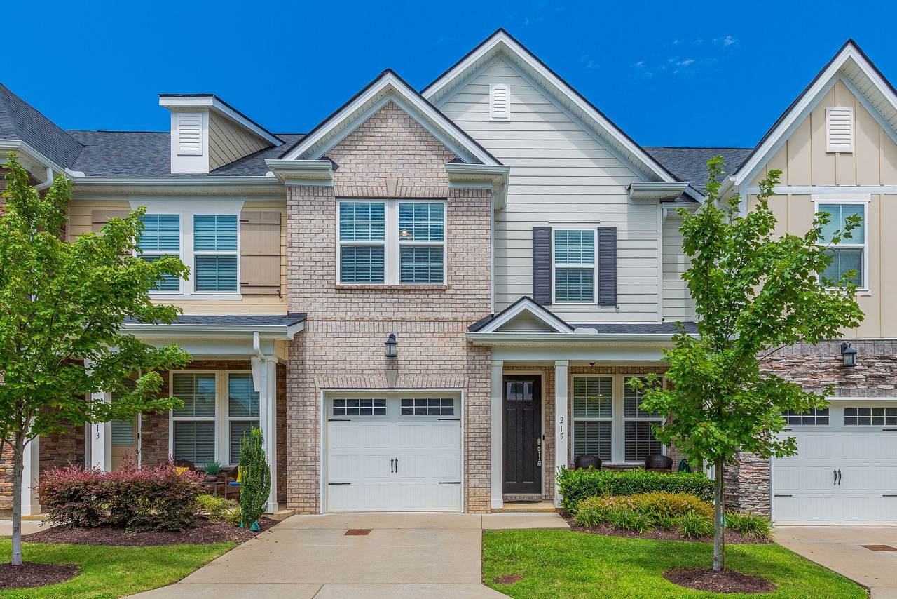 215 Esker Dr - Photo 1