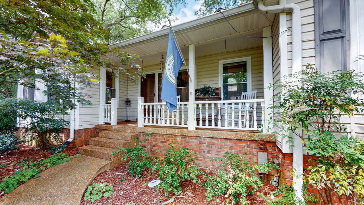108 Palani Cir - Photo 1