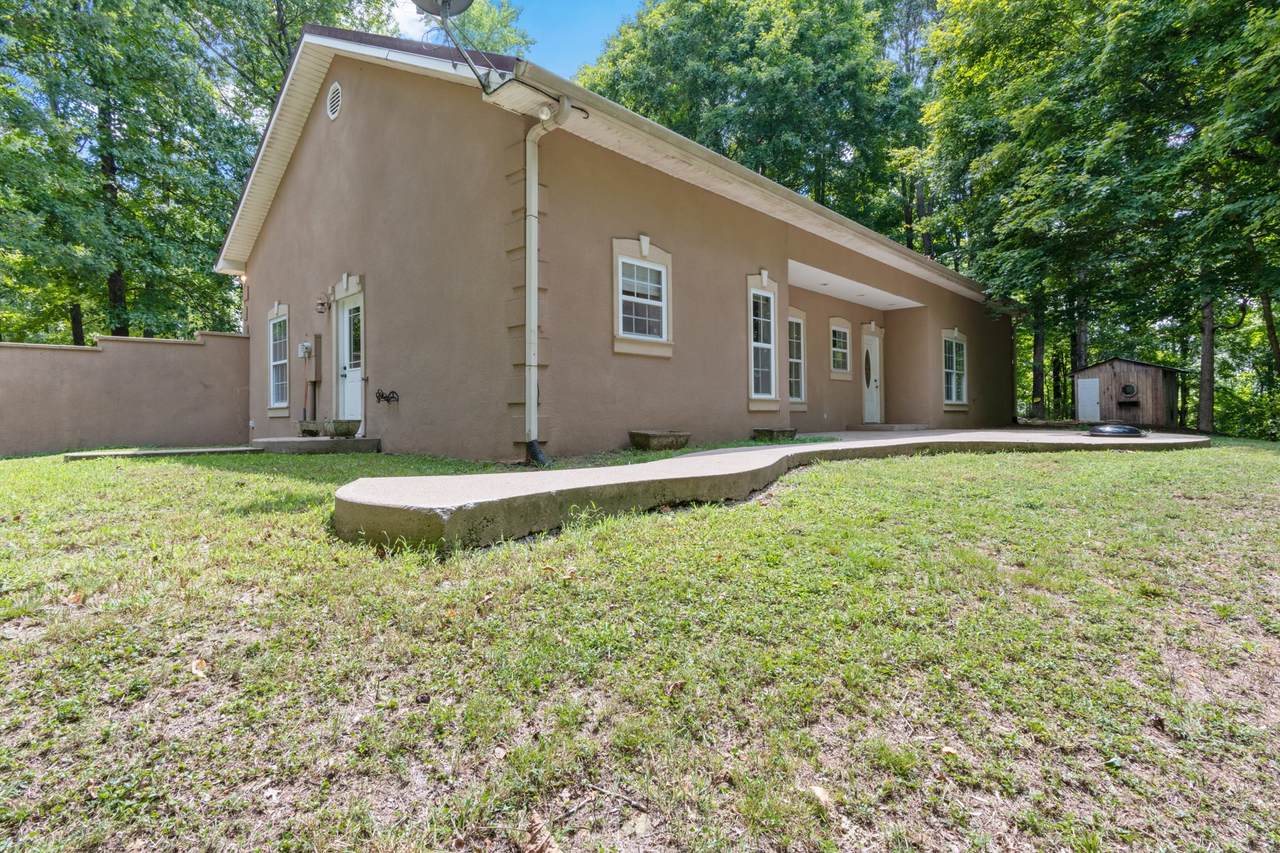 562 Sinclair Ln - Photo 1