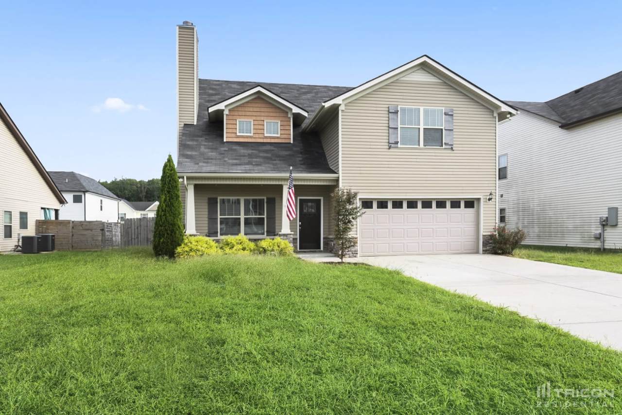 1112 Selous Dr - Photo 1
