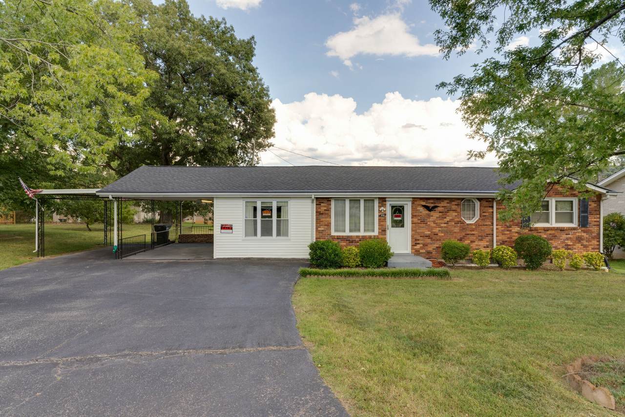 310 Grace St - Photo 1