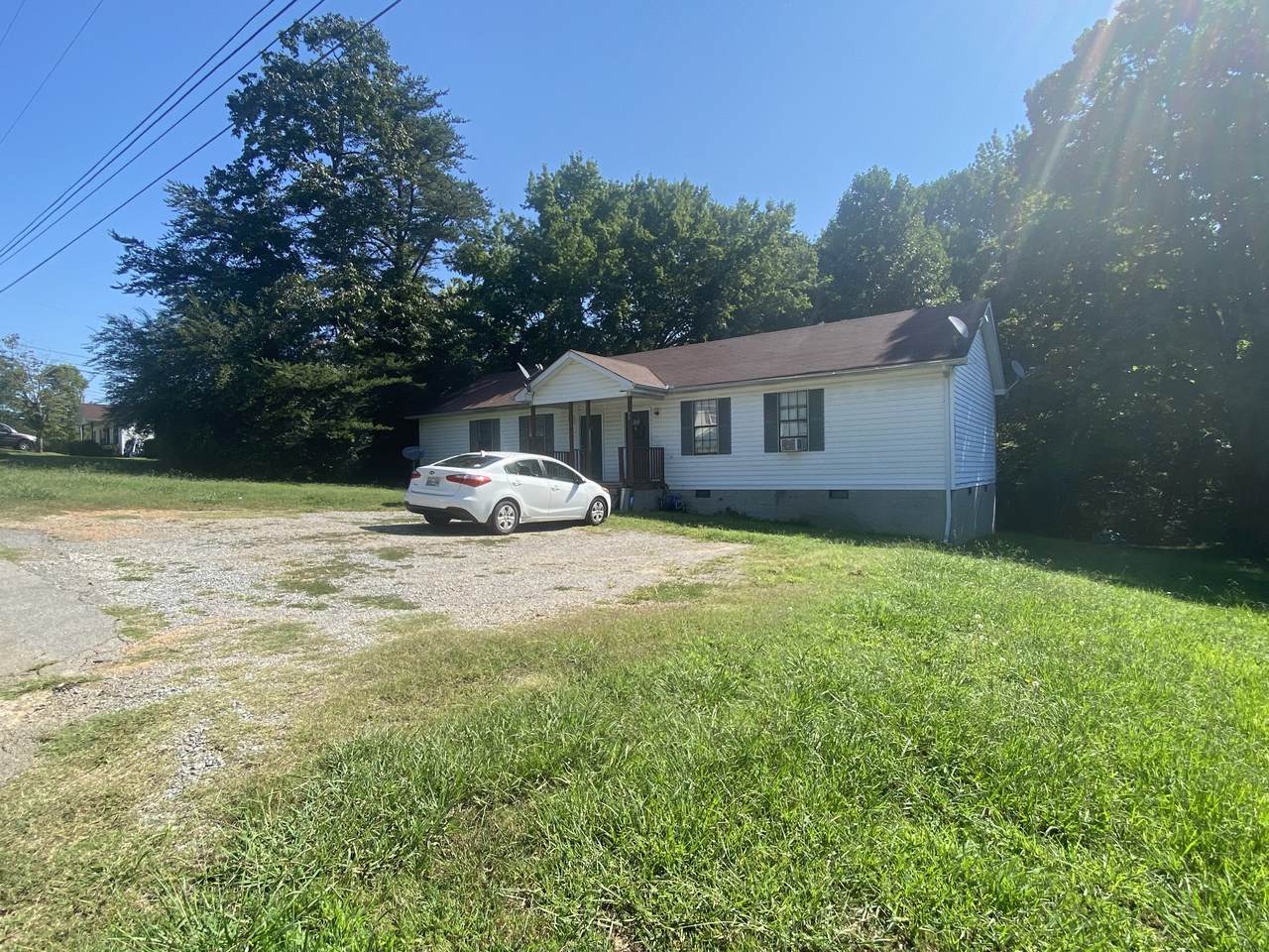 129 N Poole St - Photo 1