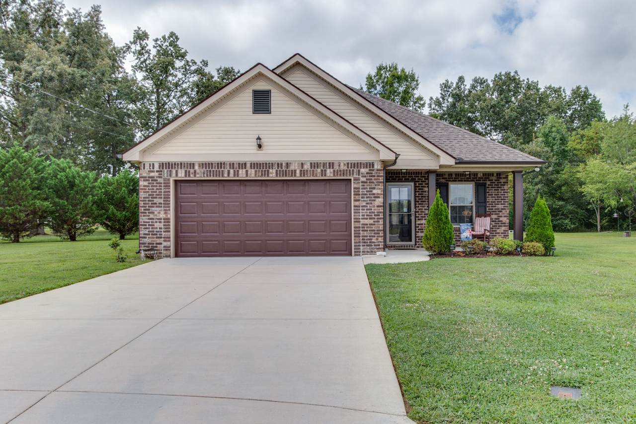 435 Preserve Cir - Photo 1