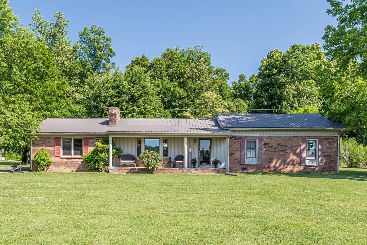 1735 Davis Ml Rd - Photo 1