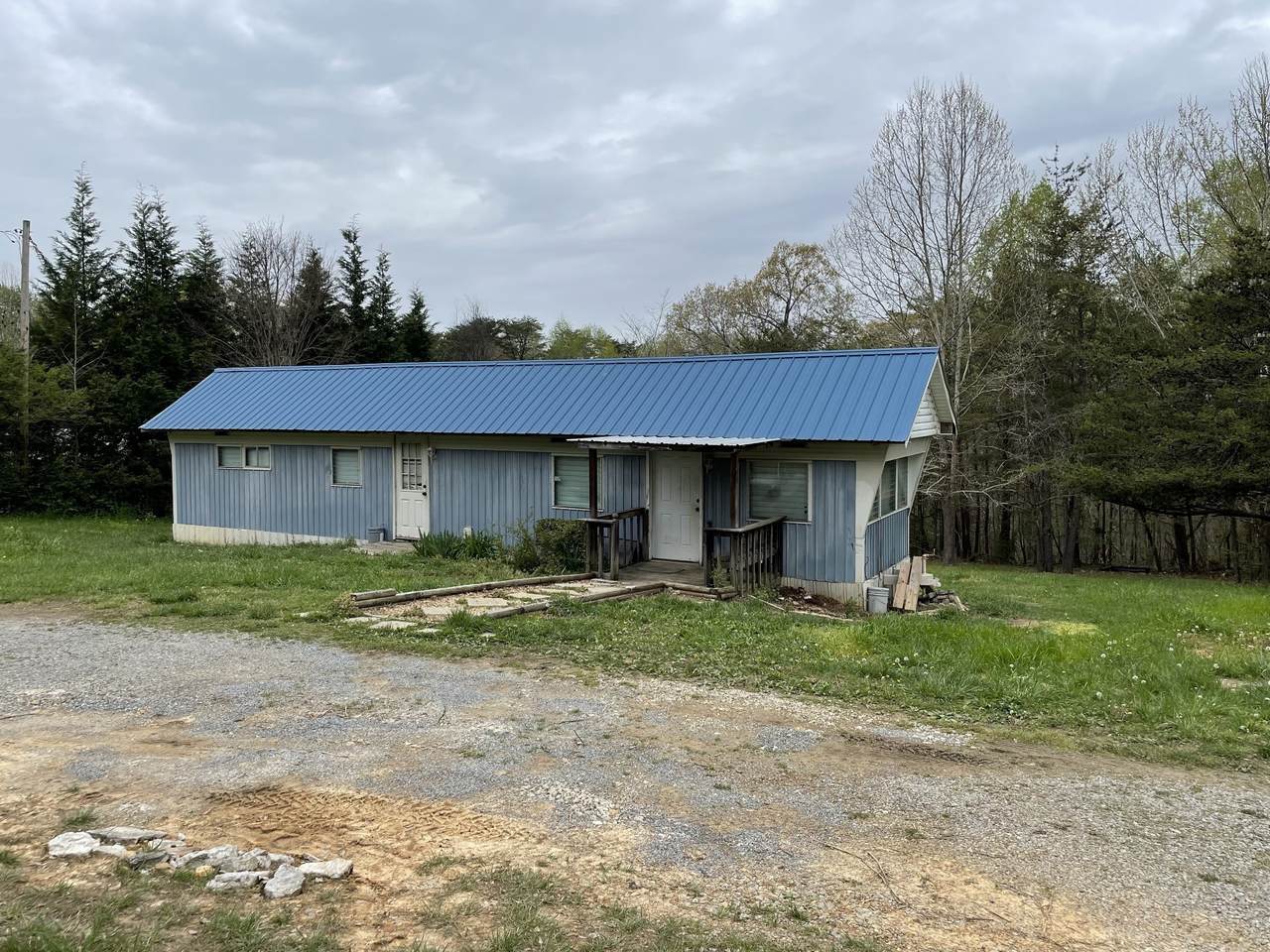 1161 Poole Rd - Photo 1