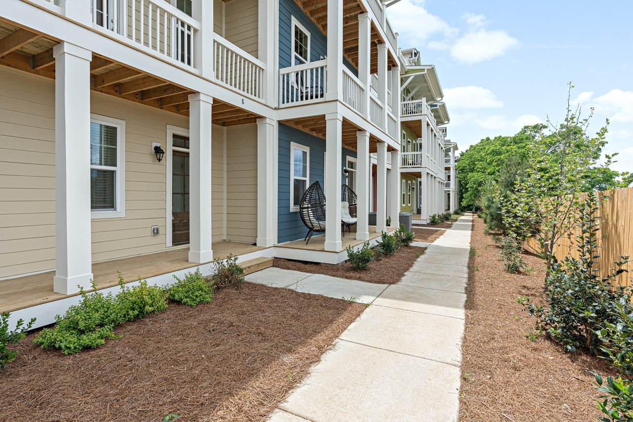 2101 Dabbs Ave - Photo 1