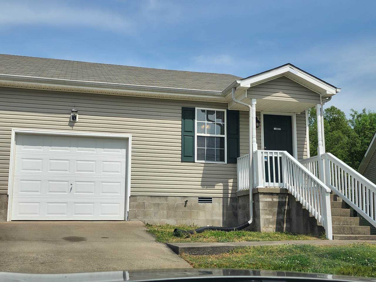 101 Solid Rock Court - Photo 1