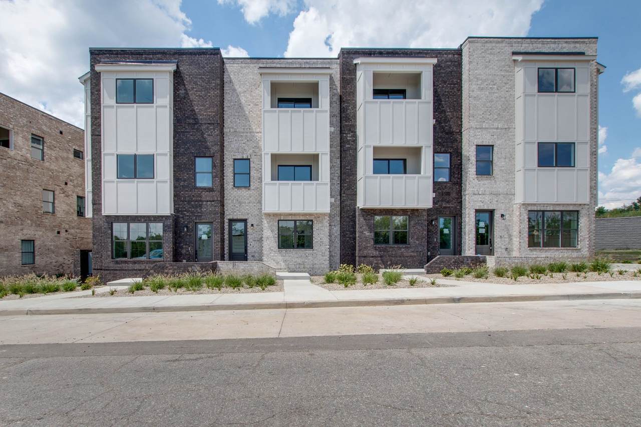 704 Inspiration Blvd - Photo 1