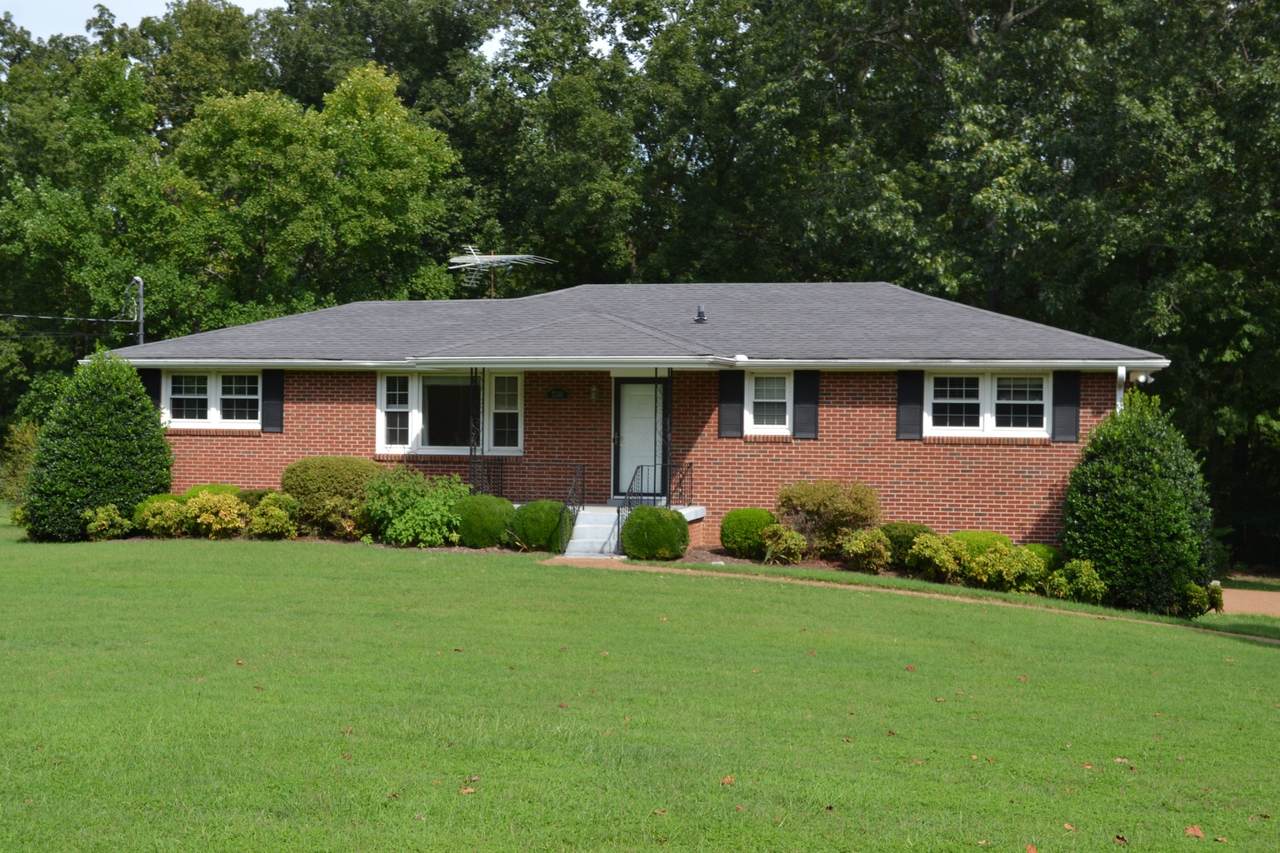 7230 Northwest Hwy - Photo 1