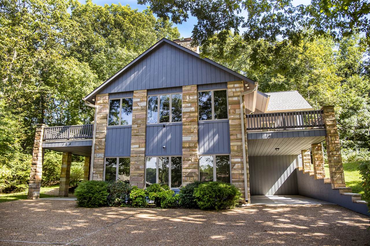 124 Meadowview Dr - Photo 1