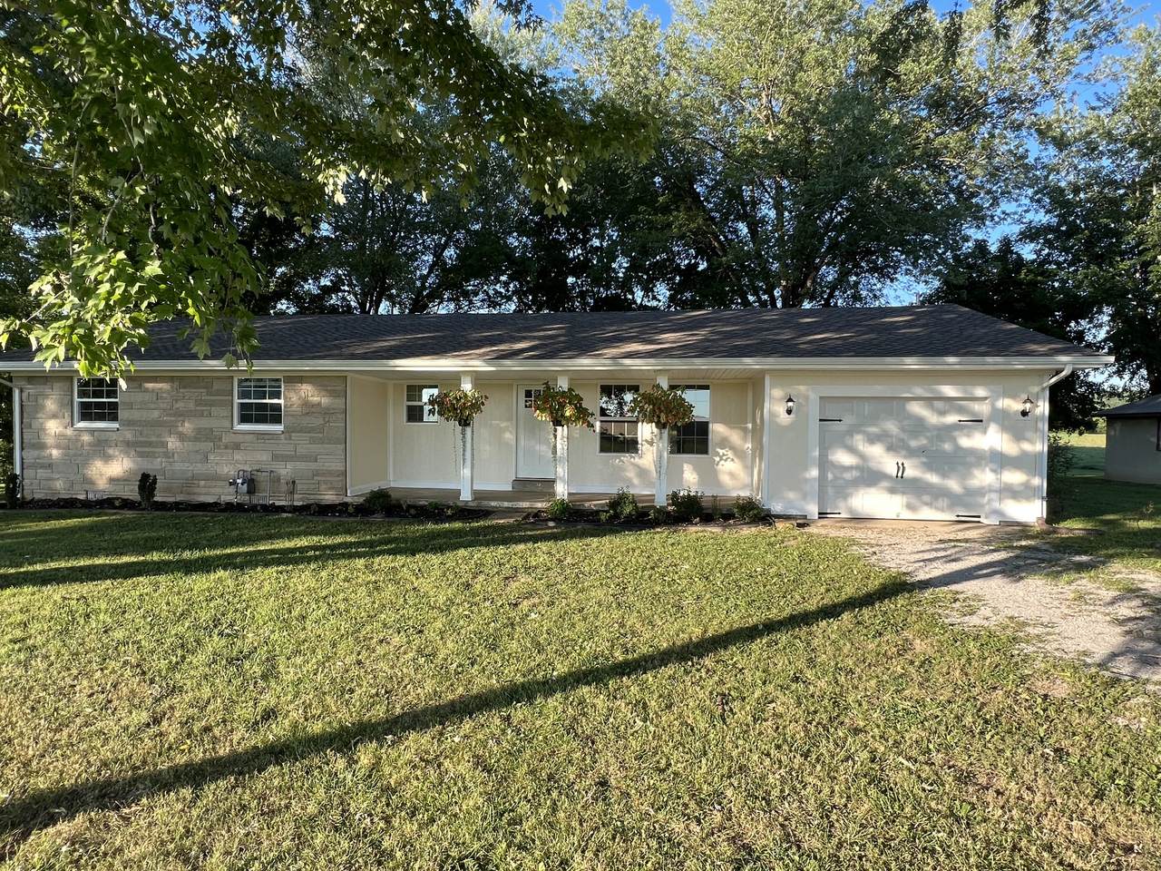17700 Ovil Rd - Photo 1