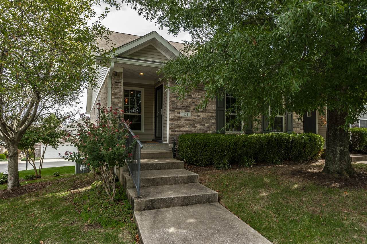 800 S Browns Ln - Photo 1