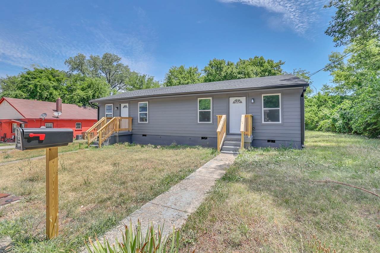 808 31st Ave - Photo 1