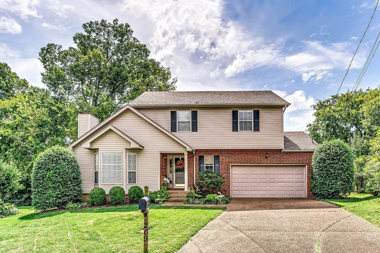209 Seesaw Ct - Photo 1