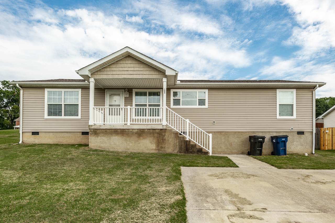 105 Westwind Ct - Photo 1