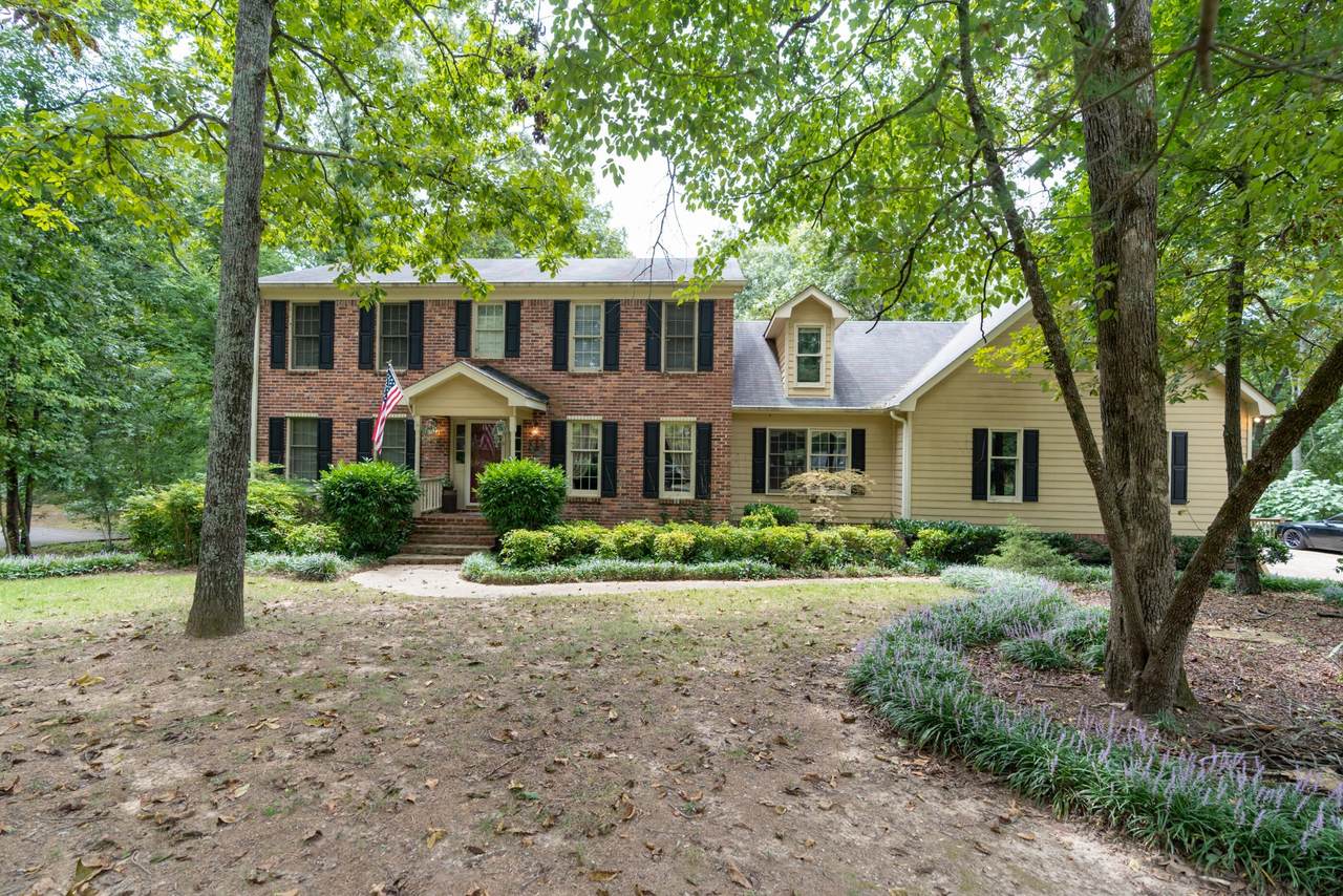 9218 Mountain Shadows Dr - Photo 1