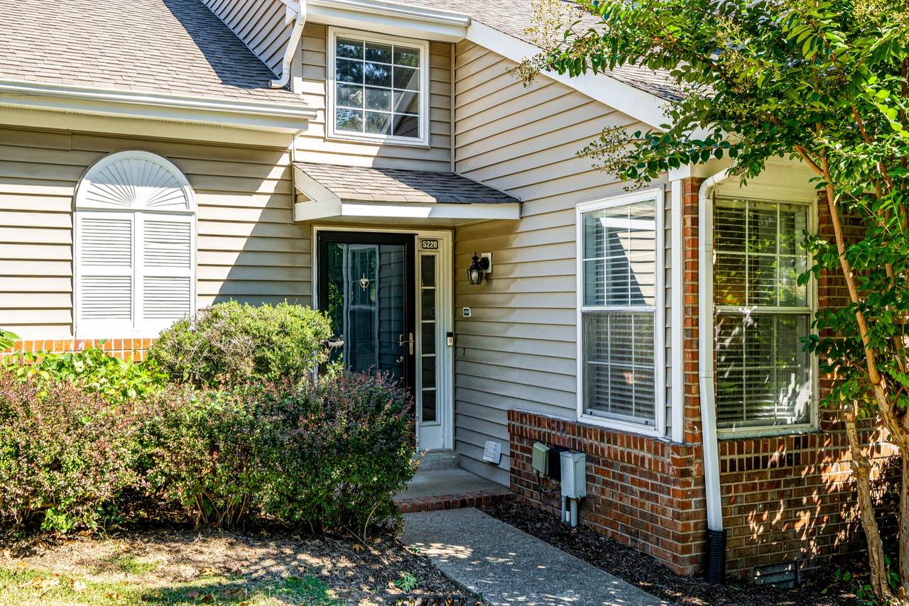 5220 Village Way - Photo 1