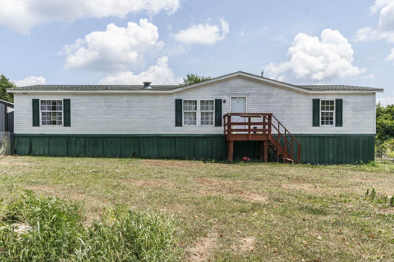635 Celsor Rd - Photo 1