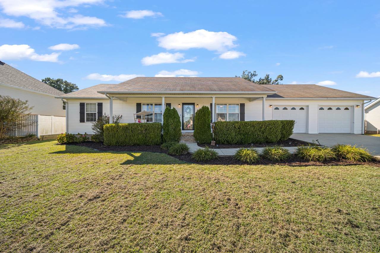 174 West Minster Dr - Photo 1