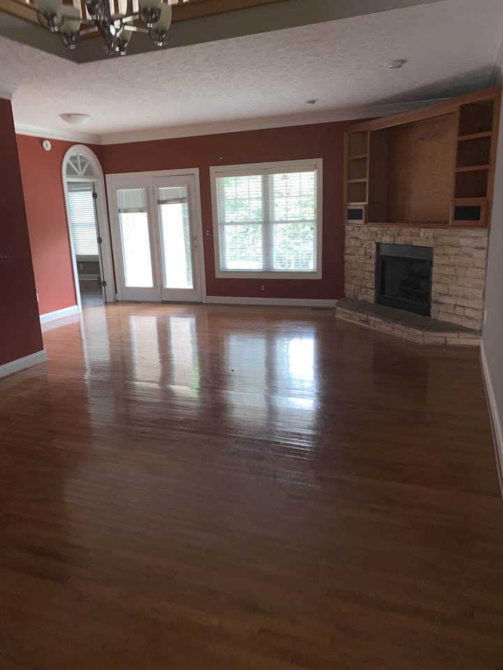 1900 Tinnin Rd - Photo 1