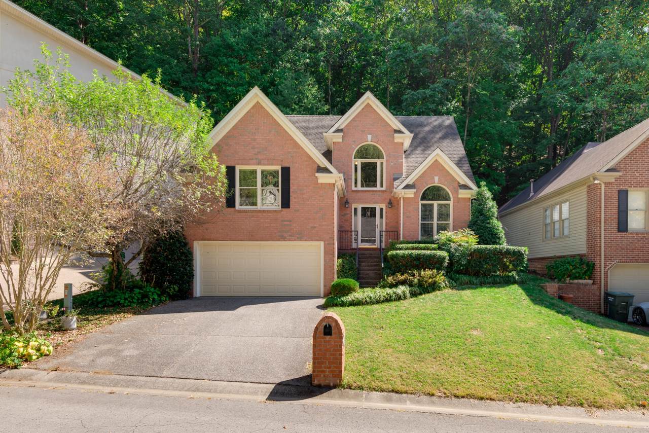 2572 Devon Valley Dr - Photo 1