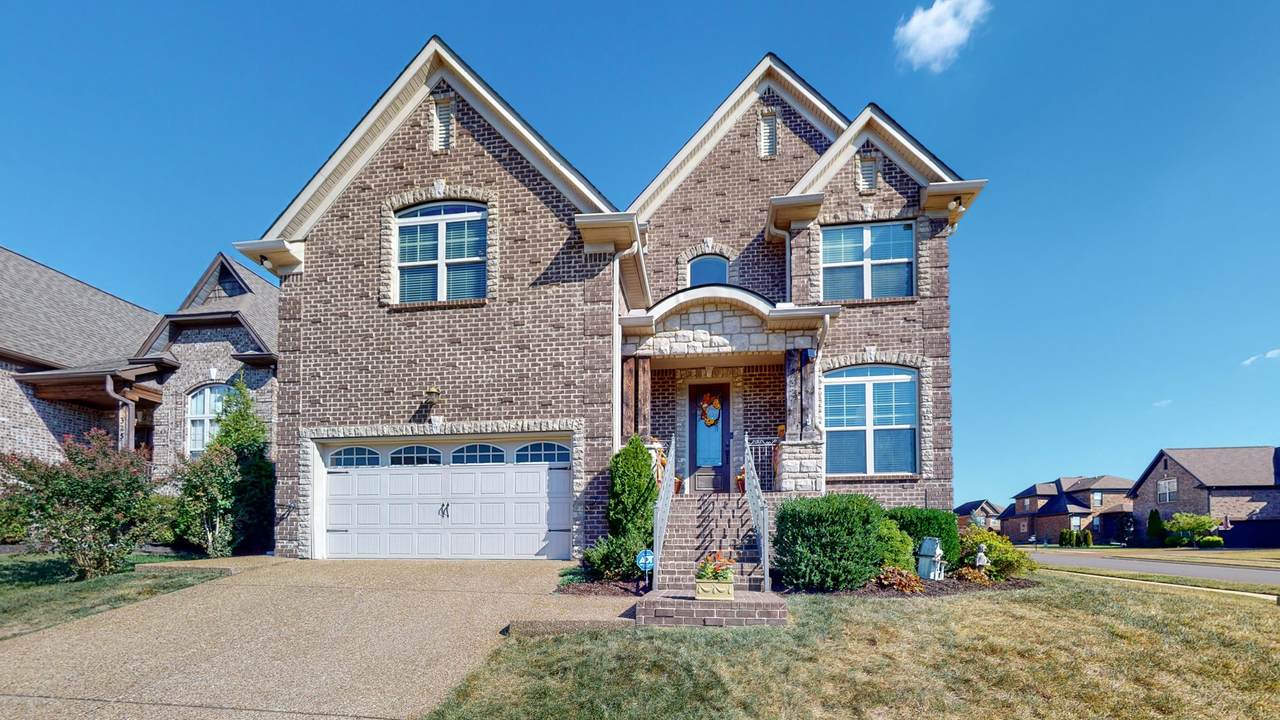 327 Midtown Trl - Photo 1