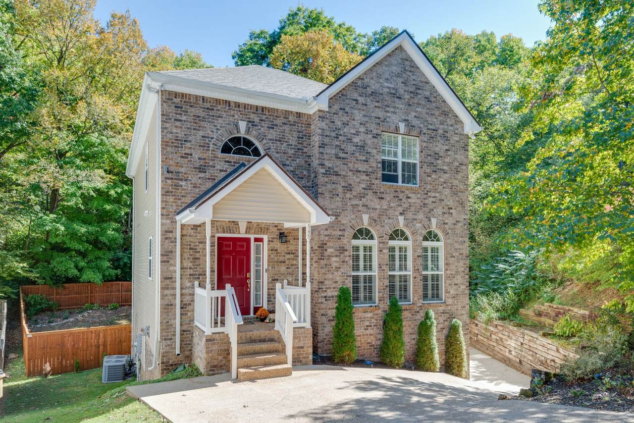 949 S Woodstone Ln - Photo 1