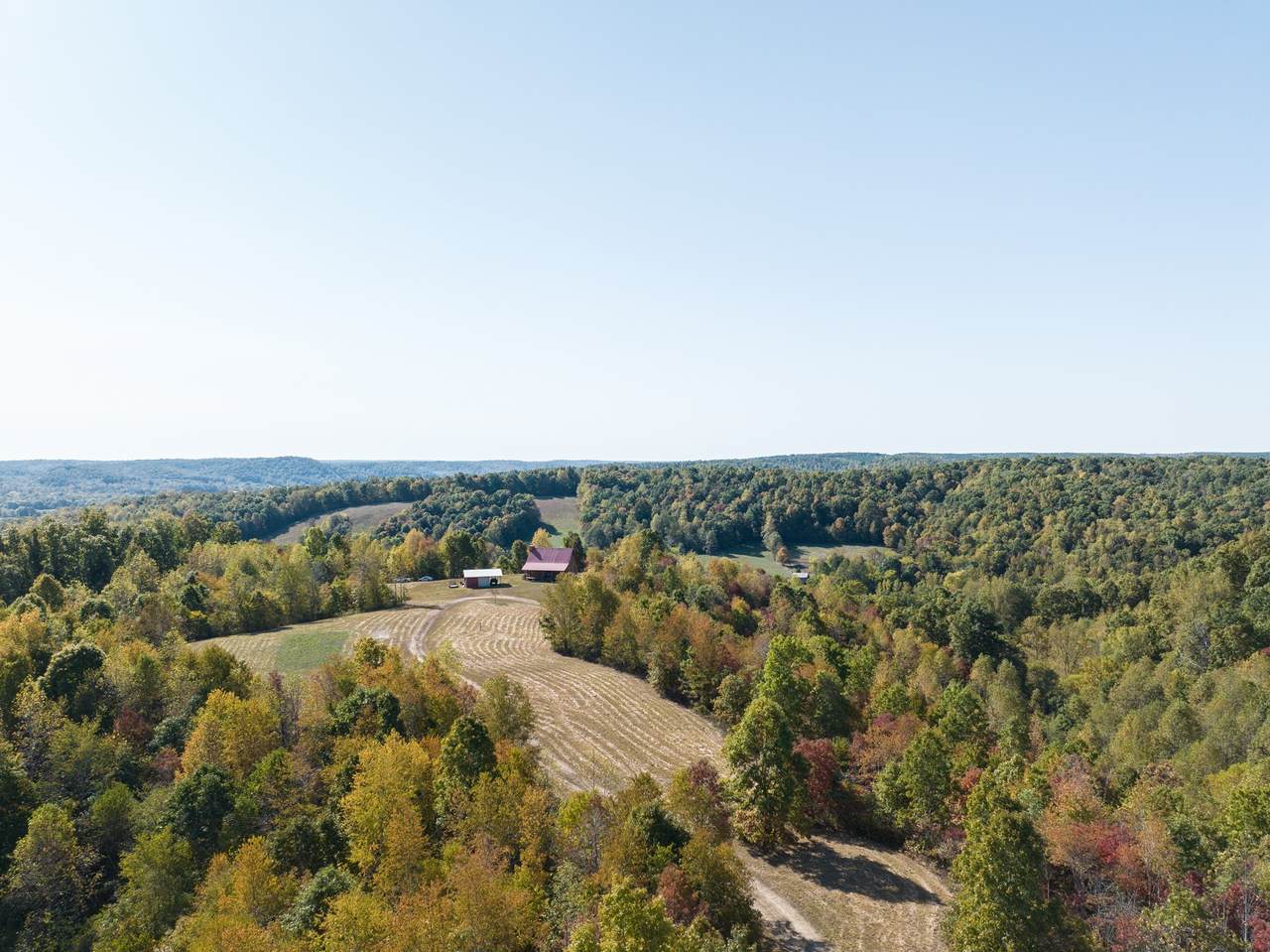 1305 Simmons Branch Road - Photo 1