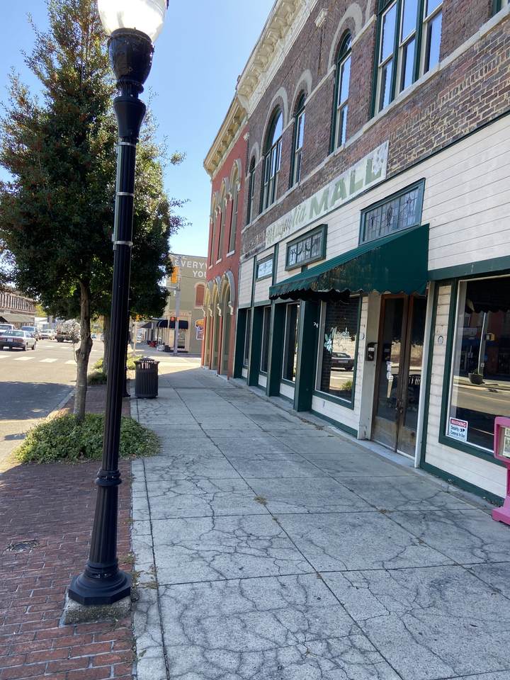 121 Main Avenue - Photo 1