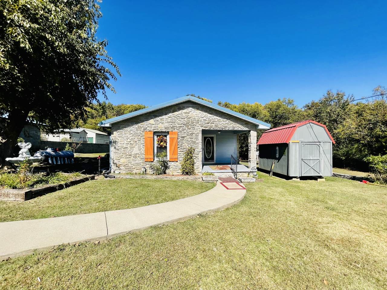 178 Eldad Rd - Photo 1
