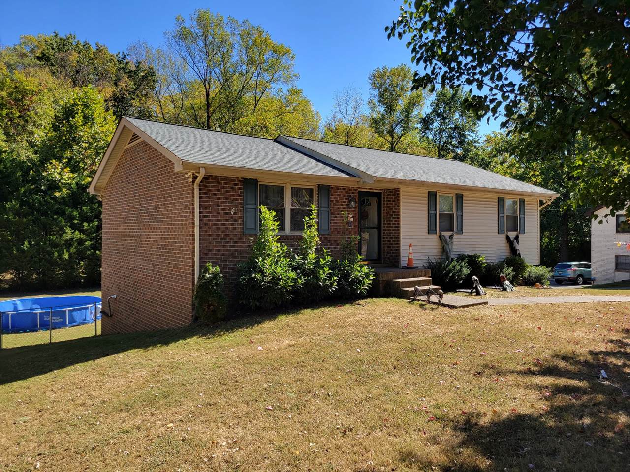 240 Lookout Dr - Photo 1