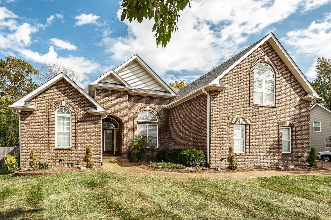 121 Cambria Dr - Photo 1