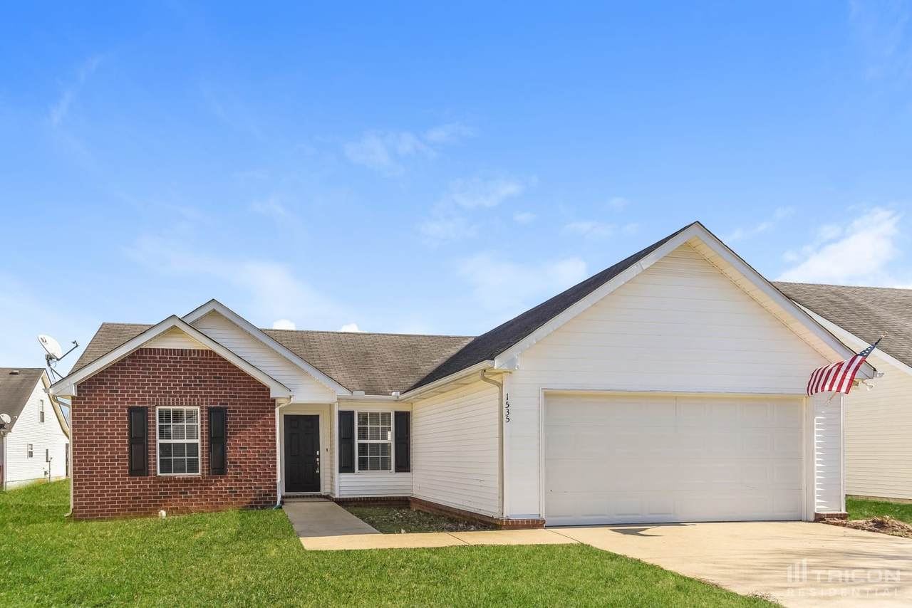 1535 Ballater Dr - Photo 1